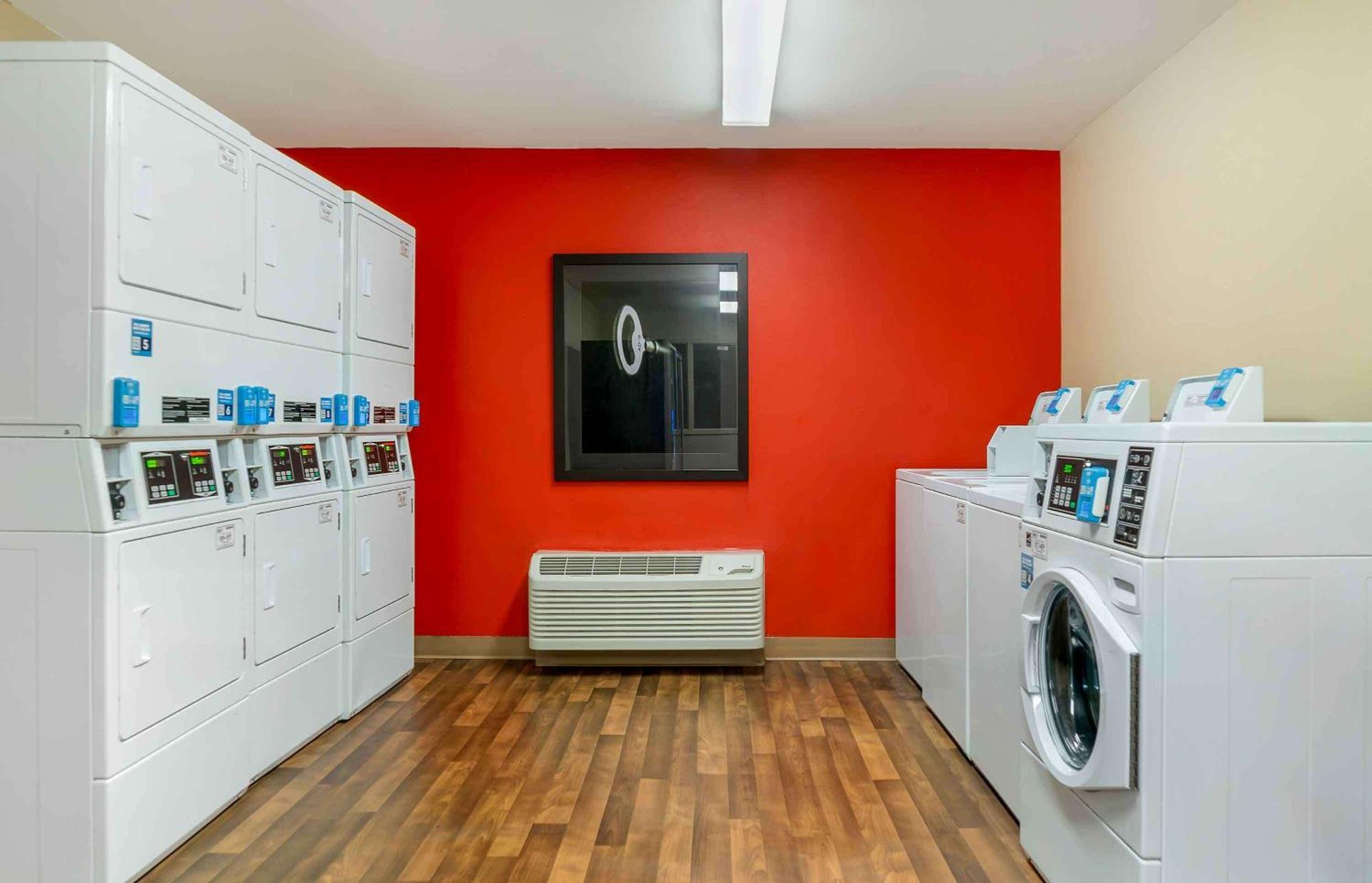 Extended Stay America Select Suites - Grand Rapids - Kentwood Екстер'єр фото
